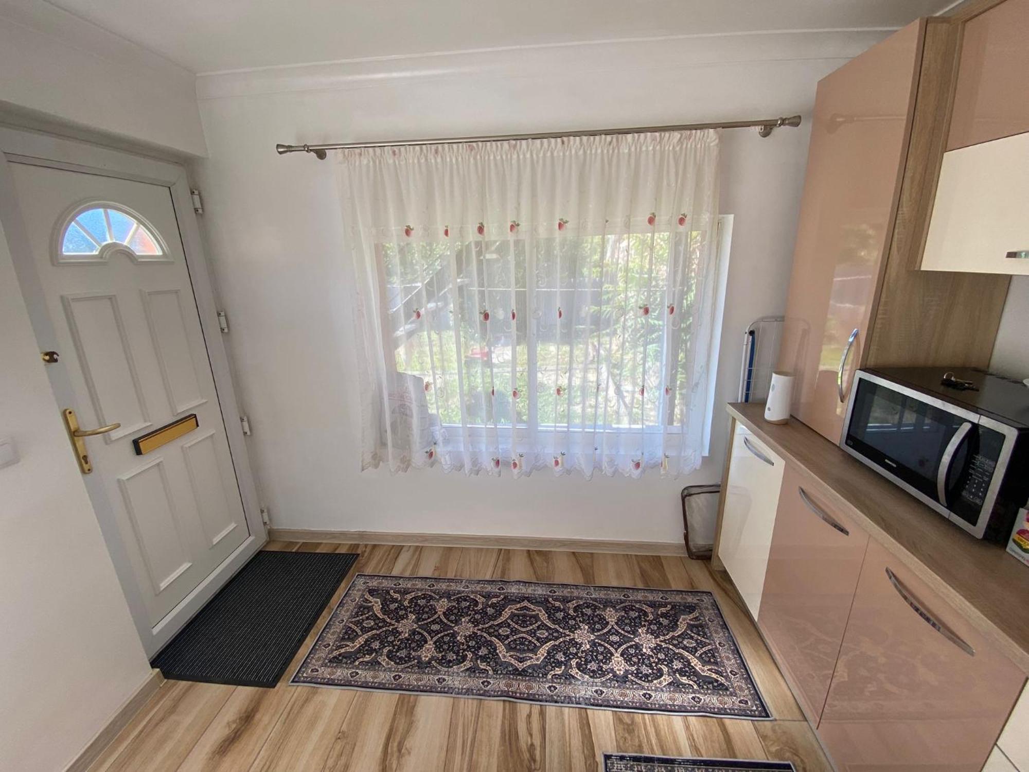 Transilvania Rent Hunedoara Exteriör bild